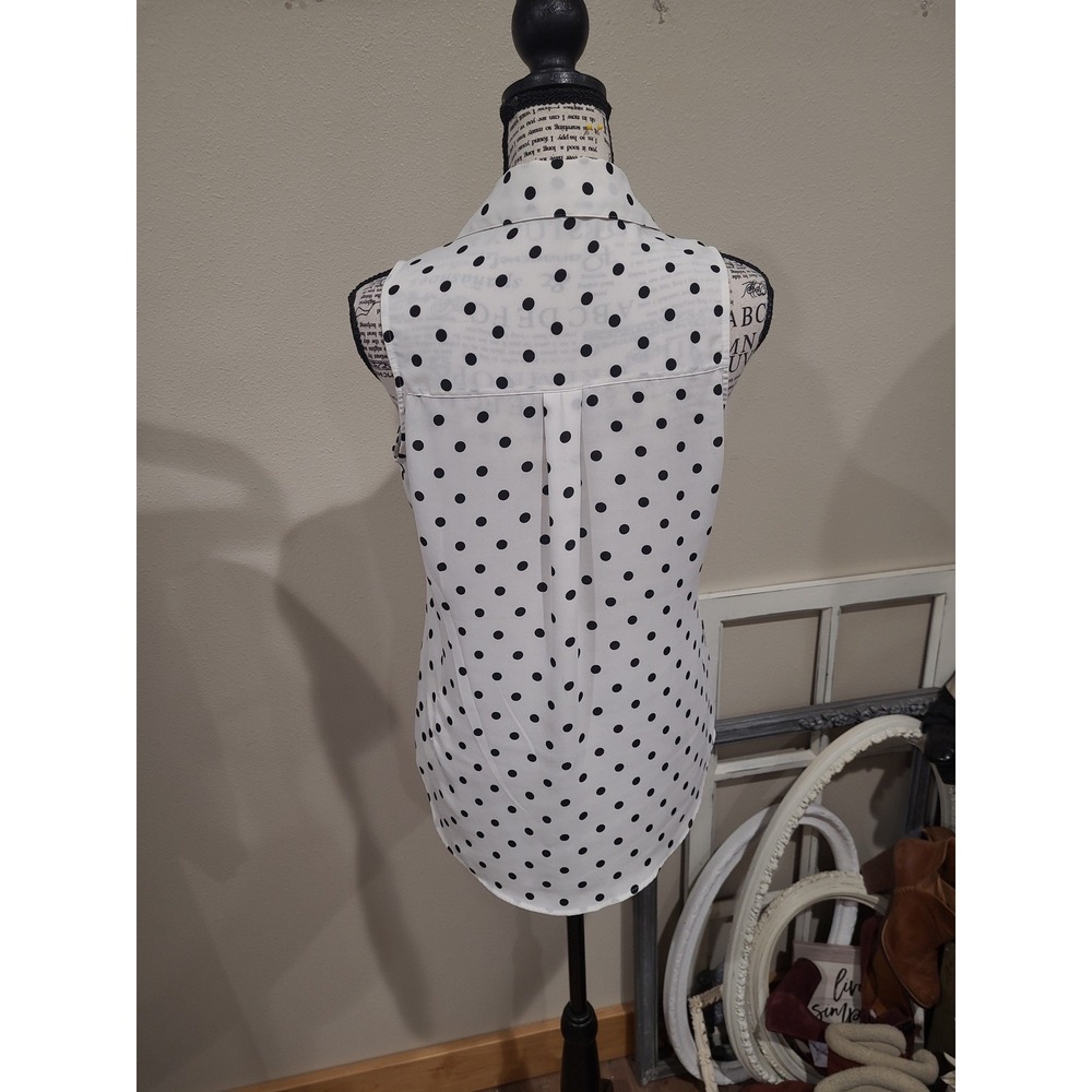 Express Portofino Blouse Women SZ XS sleeveless white blk. Polka dot button down - Picture 5 of 9